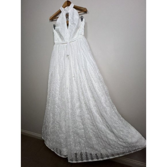 Monique Lhuillier White Lace Formal Gown Wedding Dress Keyhole Halter Size 8 - Picture 11 of 16